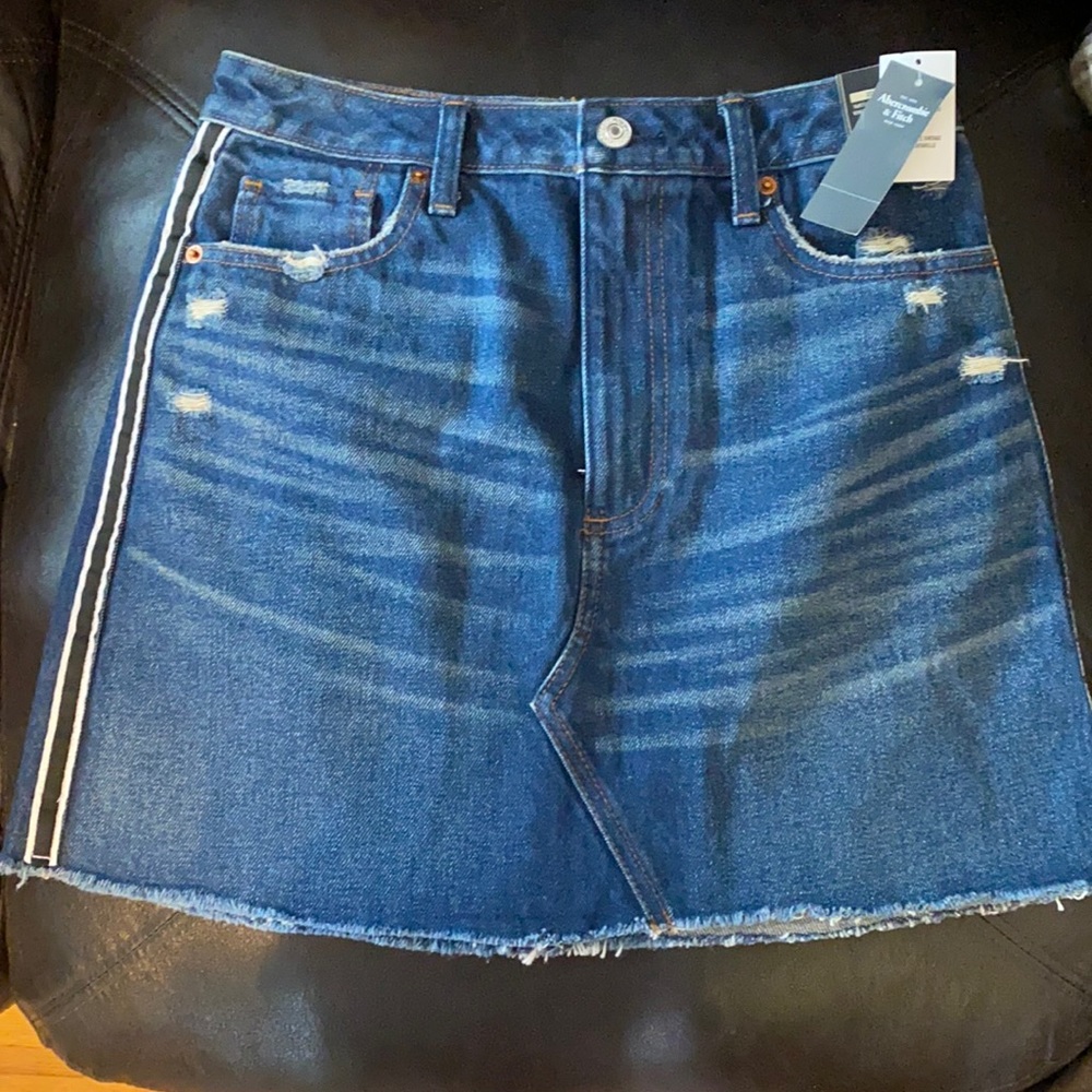 NWT Abercrombie & Fitch jean skirt